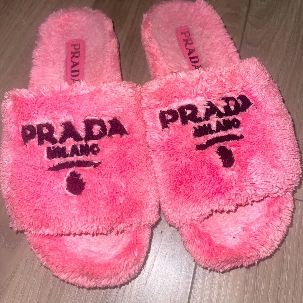 Prada terry cloths pink slides . Picture with flash and no flash ..worn